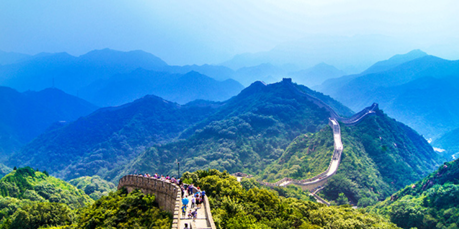 【長(zhǎng)城VIP貴賓品質(zhì)團(tuán)+古都專(zhuān)線(xiàn)2】天安門(mén)升旗、八達(dá)嶺長(zhǎng)城、恭王府、頤和園、十三陵、鳥(niǎo)巢水立方外景